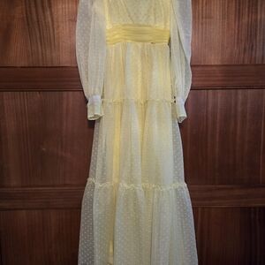 Vintage 1970s Yellow Maxi Dress with Long Sleeves